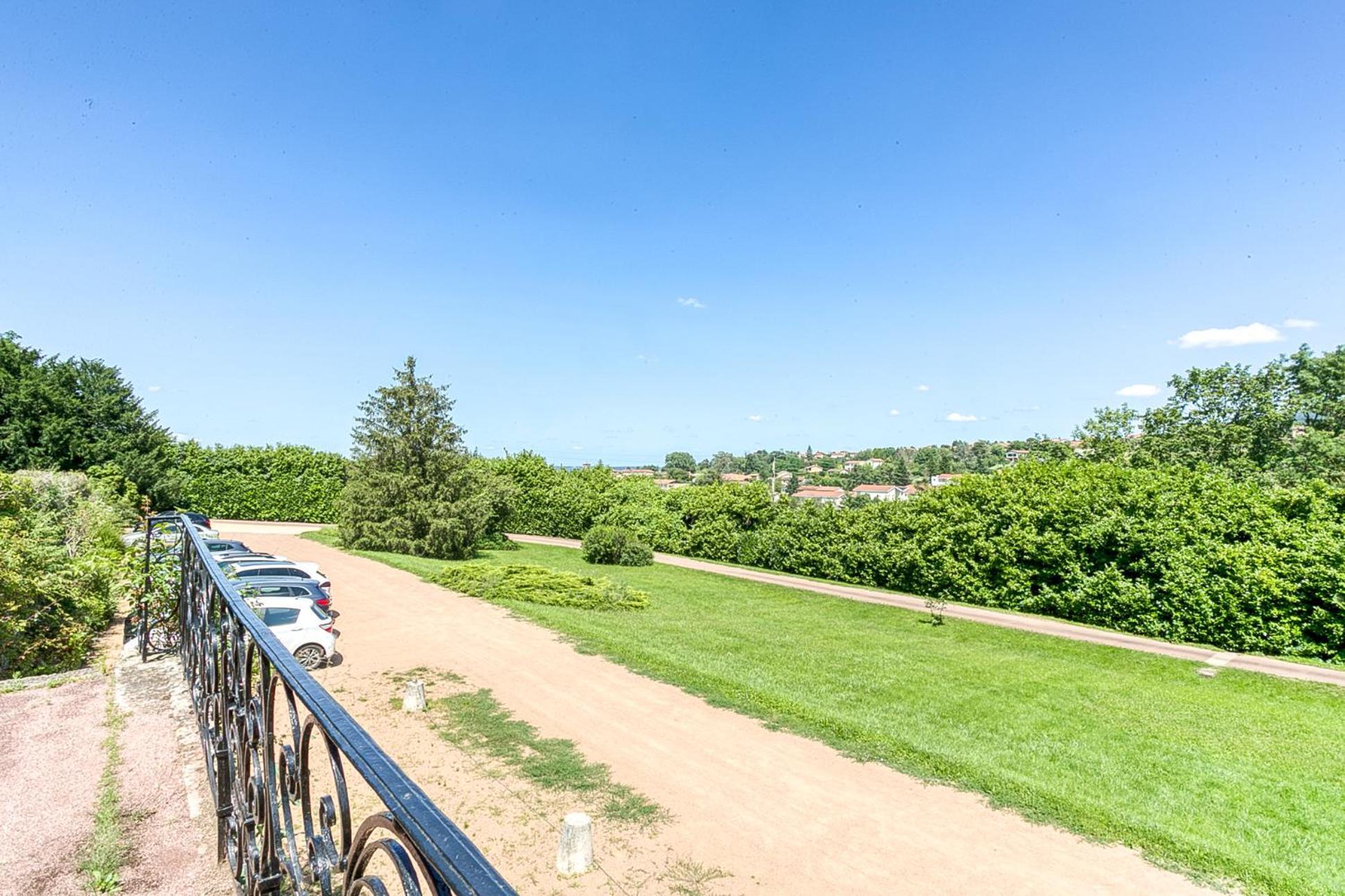 Sejourner Au Chateau De La Roue Grand Appartement Лисьё Экстерьер фото