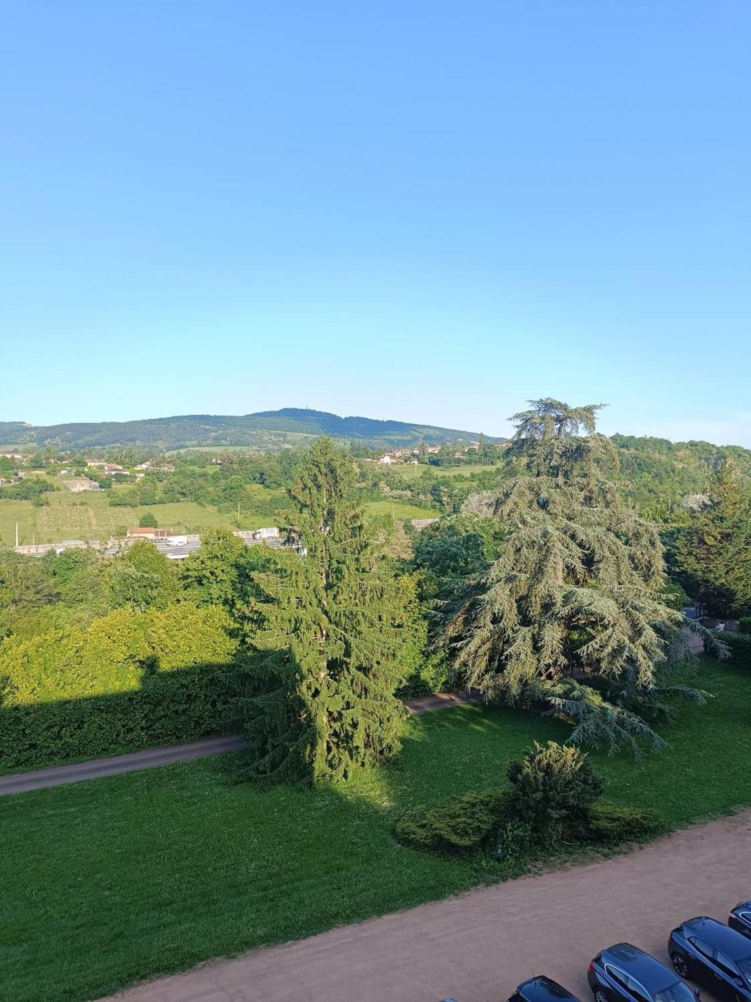 Sejourner Au Chateau De La Roue Grand Appartement Лисьё Экстерьер фото